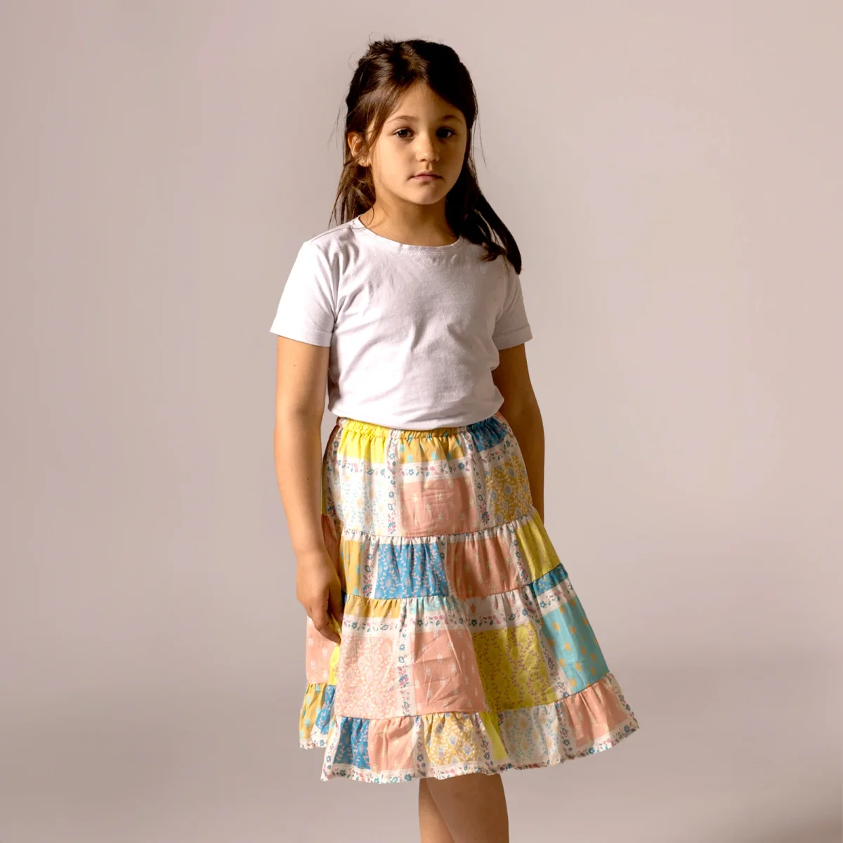 JUPE ARLES PECO - E-shop mondial – Produits durables, modernes et accessibles partout Jupe habillée femme: Les essentiels de la garde-robe – Jeanne L. Paris