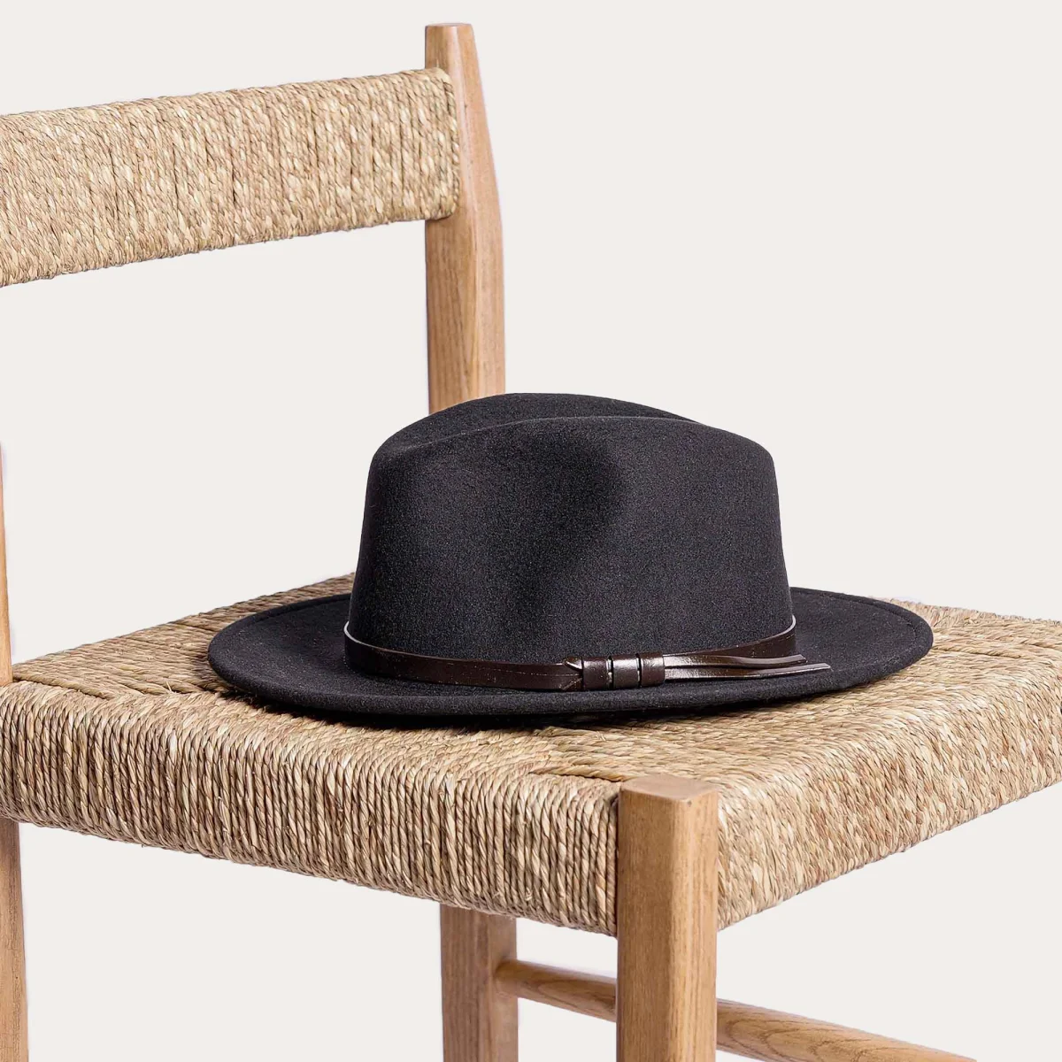 Chapeau gardian VAUVERT noir - E-shop mondial – end Produits durables, modernes et accessibles partout