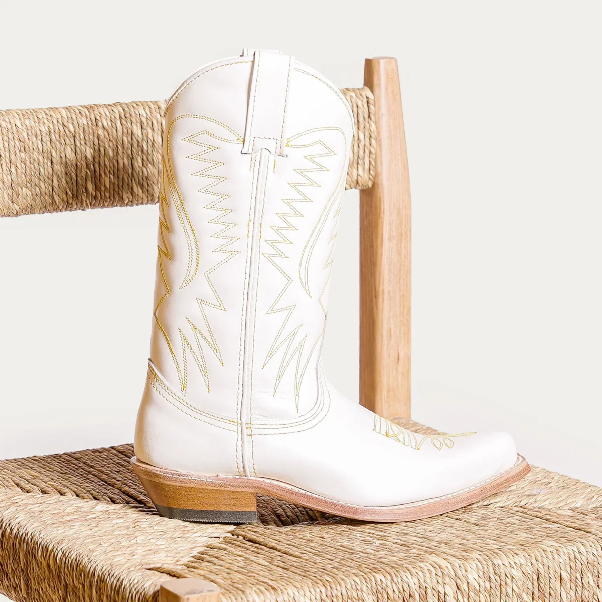 BOTTES SANTIAG BOX FEMME Blanc - E-shop mondial – Produits durables, modernes et solutions accessibles partout
