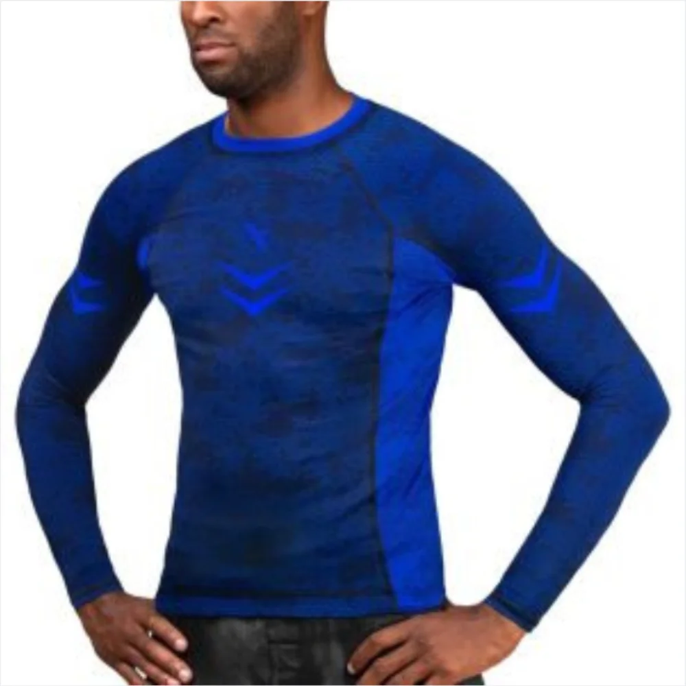 Hayabusa Arrow Ranked Long Sleeve Rashguard BLEU - Matériel sport pas cher – Meilleur rapport qualité-prix Quel rashguard choisir pour le JJB 2026 | Hustle Fightwear