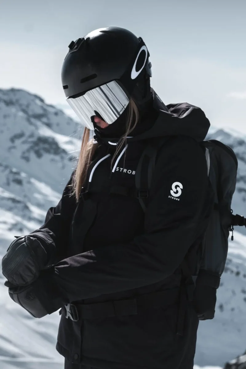 Renewed – Aura Ski Jacket Black – Medium – Women’s - Matériel sport pas cher – FRONT Meilleur rapport qualité-prix