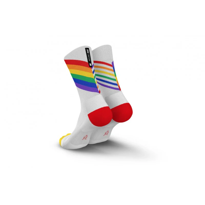INCYLENCE CHAUSSETTES PRIDE - Des Équipements Pensés pour Profiter de Chaque Instant Dehors - bike24 incylence chaussette équipement instant