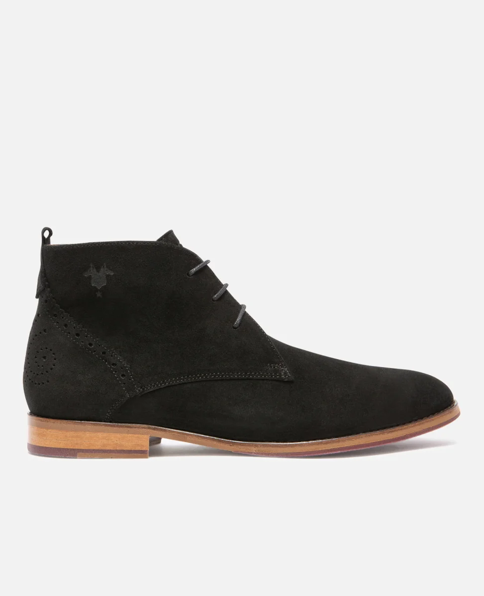 BRETT 95 A Chukka boots Noir - Vins Rouges Harmonieux pour Chaque Occasion - {'count': 2, 'name': 'Bottine'}