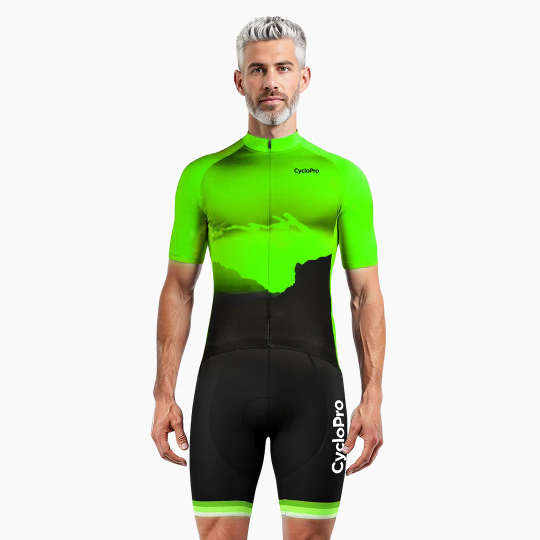 Tenue De Cyclisme Verte - Altitude+ - Tout pour Créer des Expériences Mémorables en Extérieur Ensemble cuissard vélo et maillot cyclisme équipe pro TOTALENERGIES Tour de  France 2025 Aero Mesh