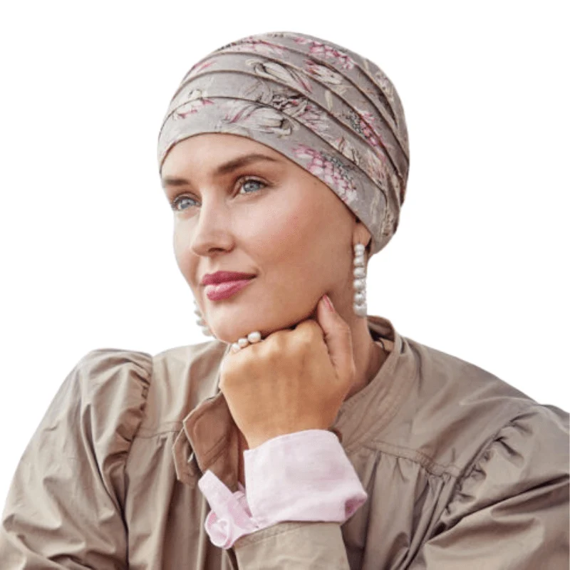 Turban de yoga – Protea Love - Organisation de la maison avec des solutions de rangement Comment créer la pièce de yoga parfaite à la maison - Blogue de Via Capitale
