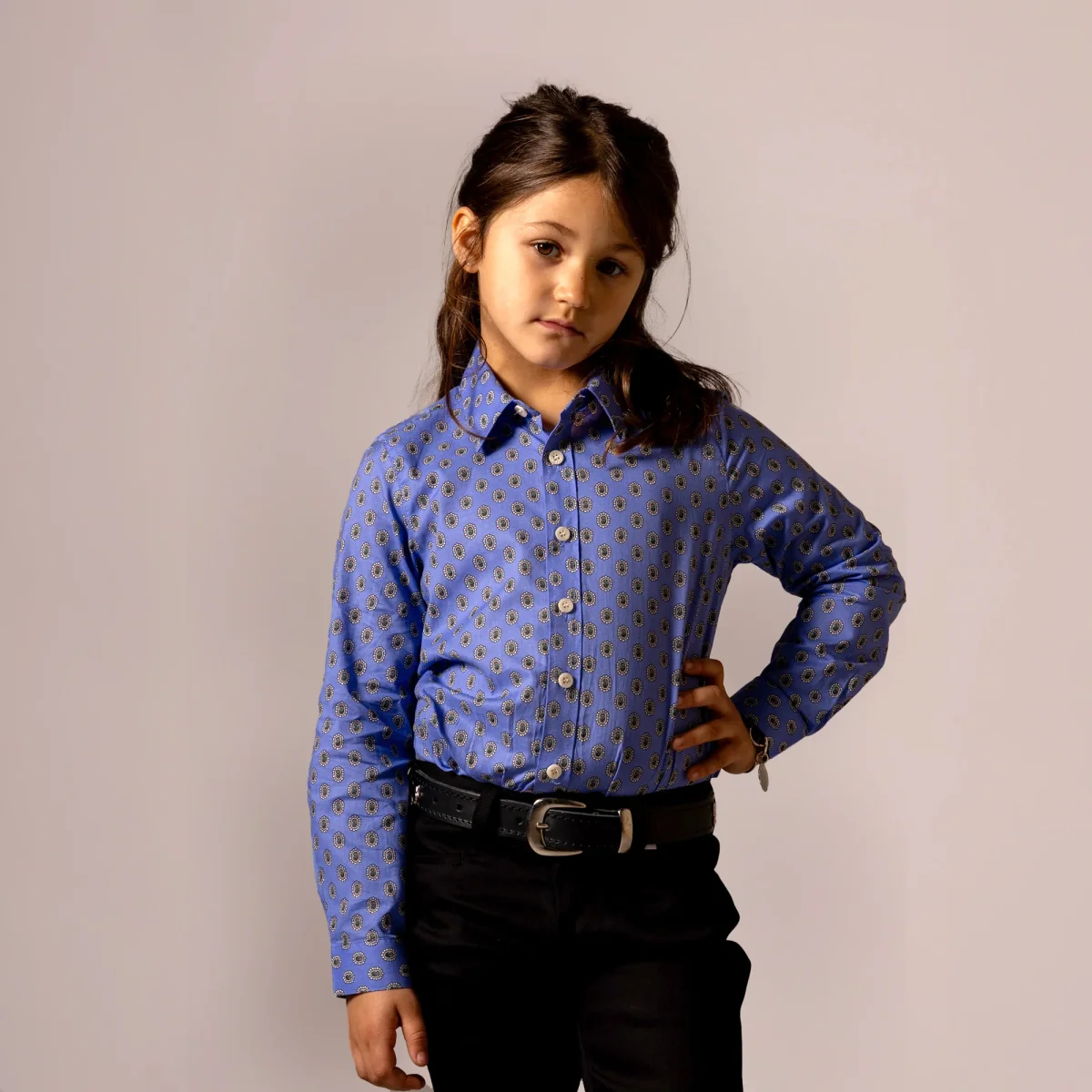 CHEMISE MÉDAILLON Celeste E-shop mondial Produits durables modernes accessibles
