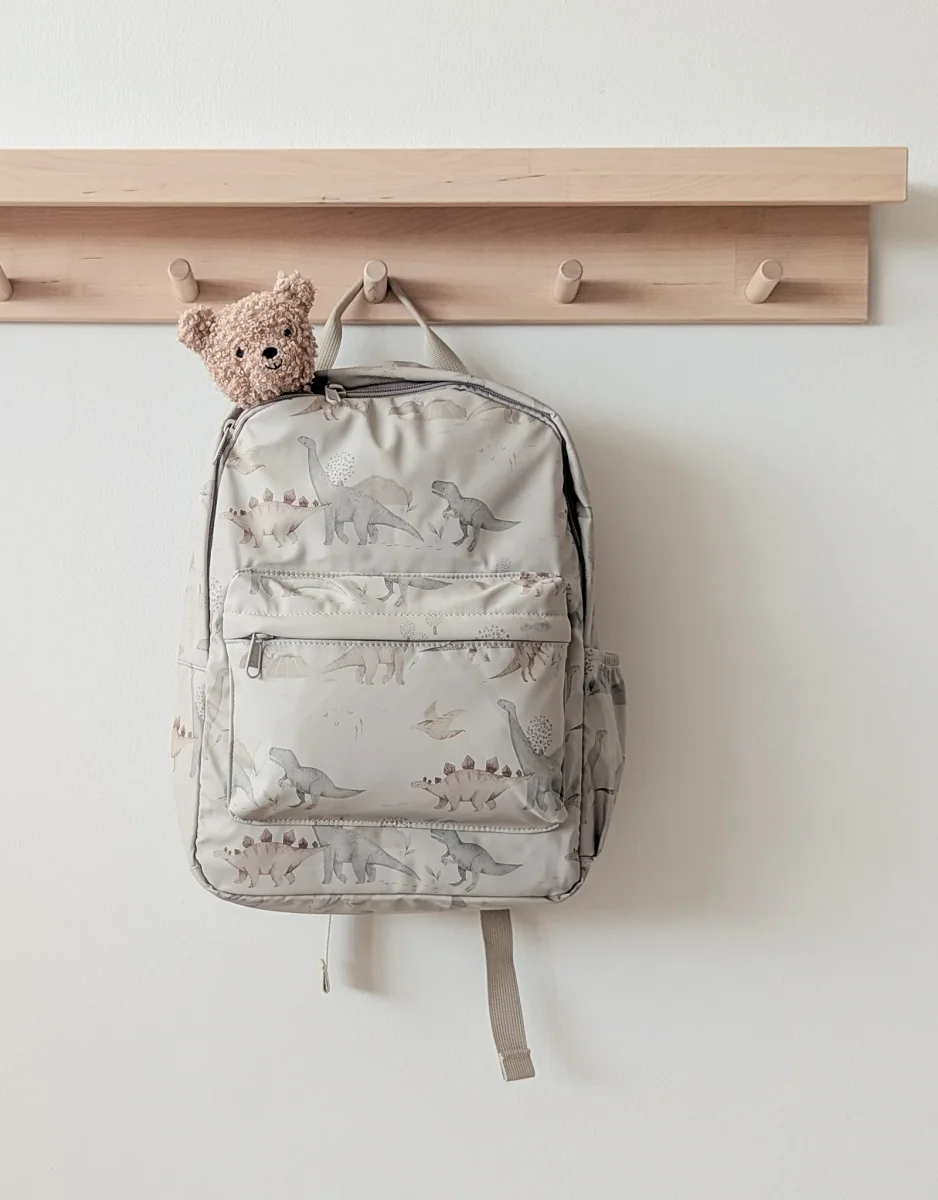 Sac-à-dos - Jurassique - Menoum Menoum - Boutique Maman & Bébé – Produits Essentiels au Quotidien Sac à dos personnalisable en gaze de coton animation oreilles - bleu nuit,  Bébé