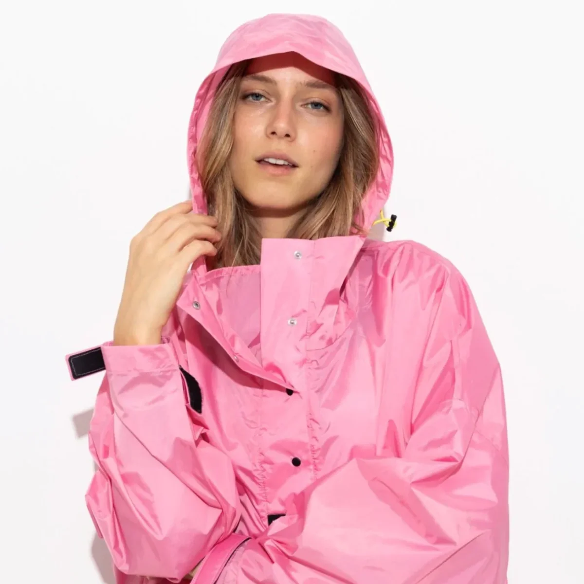 PONCHO - SOLID SOFT PINK - Des Produits Outdoor Pensés pour Vos Aventures au Quotidien - {'count': 2, 'name': 'Motricité'}