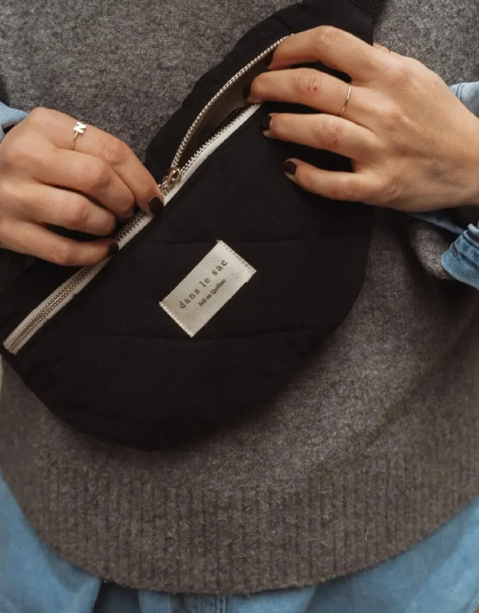 Sac banane matelassé - Noir - Dans le sac - Boutique Maman & Bébé – Produits Essentiels au Quotidien Sac Banane noir de Premiers Secours EMERGENCY'S