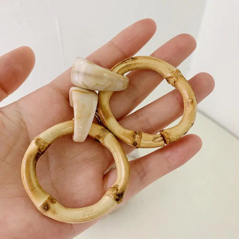 Boucles d’oreille en bois style africain - Saldi Straordinari – Offerte Speciali Disponibili main Adesso