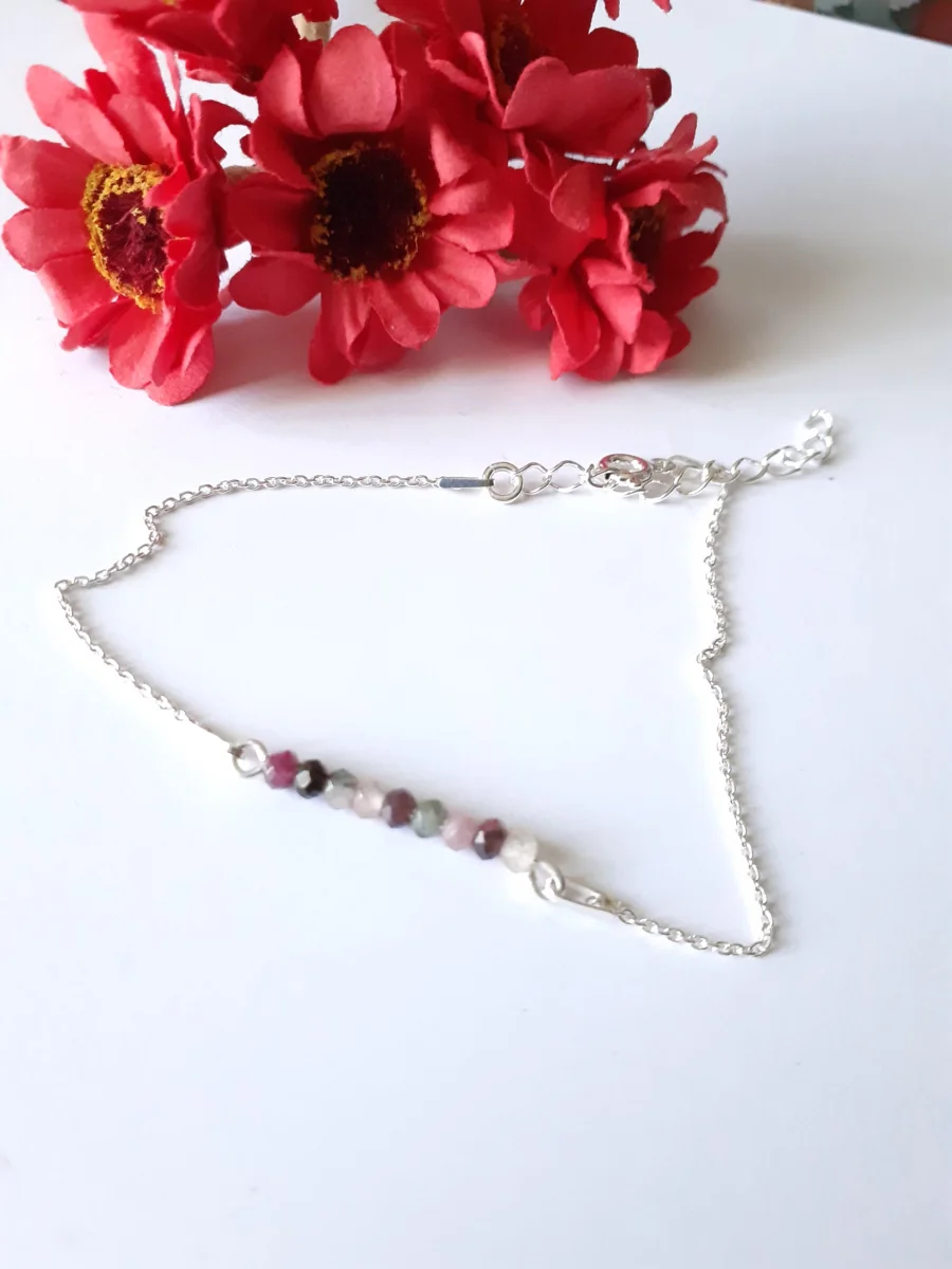 Tourmaline Bracelet fin en argent 925 et perles en pierre naturelle 2 mm Choix - Vins Rouges Harmonieux pour Chaque Occasion