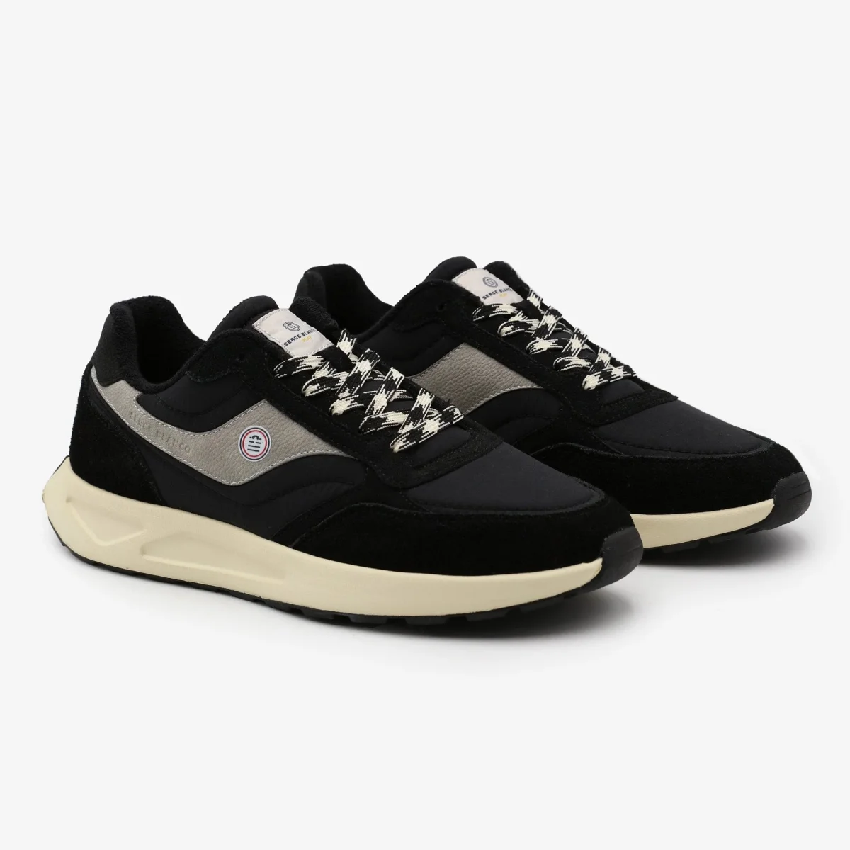 Sneaker Martin noire - E-shop mondial – Produits durables, modernes et accessibles partout - Ecommerce