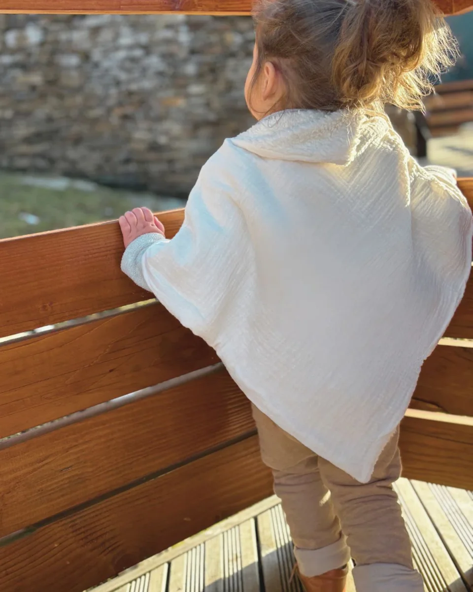 Poncho bébé enfant / Gaze coton + doublure coton - Boutique Maman & Bébé – Produits Gaia Essentiels au Quotidien