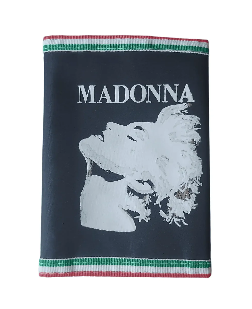 Madonna Portefeuille - Vins Rouges Harmonieux pour Chaque Occasion Box vin haut de gamme 2026 – abonnement vin | Winebox Prestige