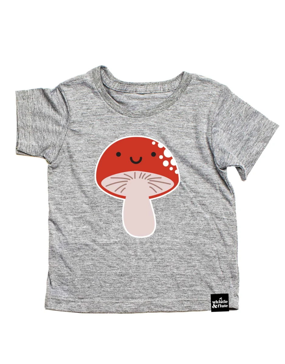 T-shirt kawaii Champignon solo - Enfant - Whistle & Flute - Boutique Maman & Bébé – Produits Essentiels au Quotidien CRANBERRY - le t-shirt pour toute la famille - version bébé – KLAFOUTIS  Couture