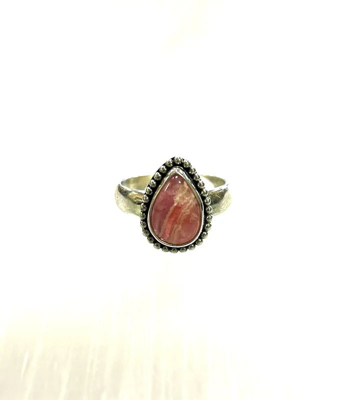 Rhodochrosite Ring – Size 6.5 ($58) - Saldi Straordinari – Offerte Speciali Disponibili Adesso Rhodochrosite Value, Price, and Jewelry Information - Gem Society