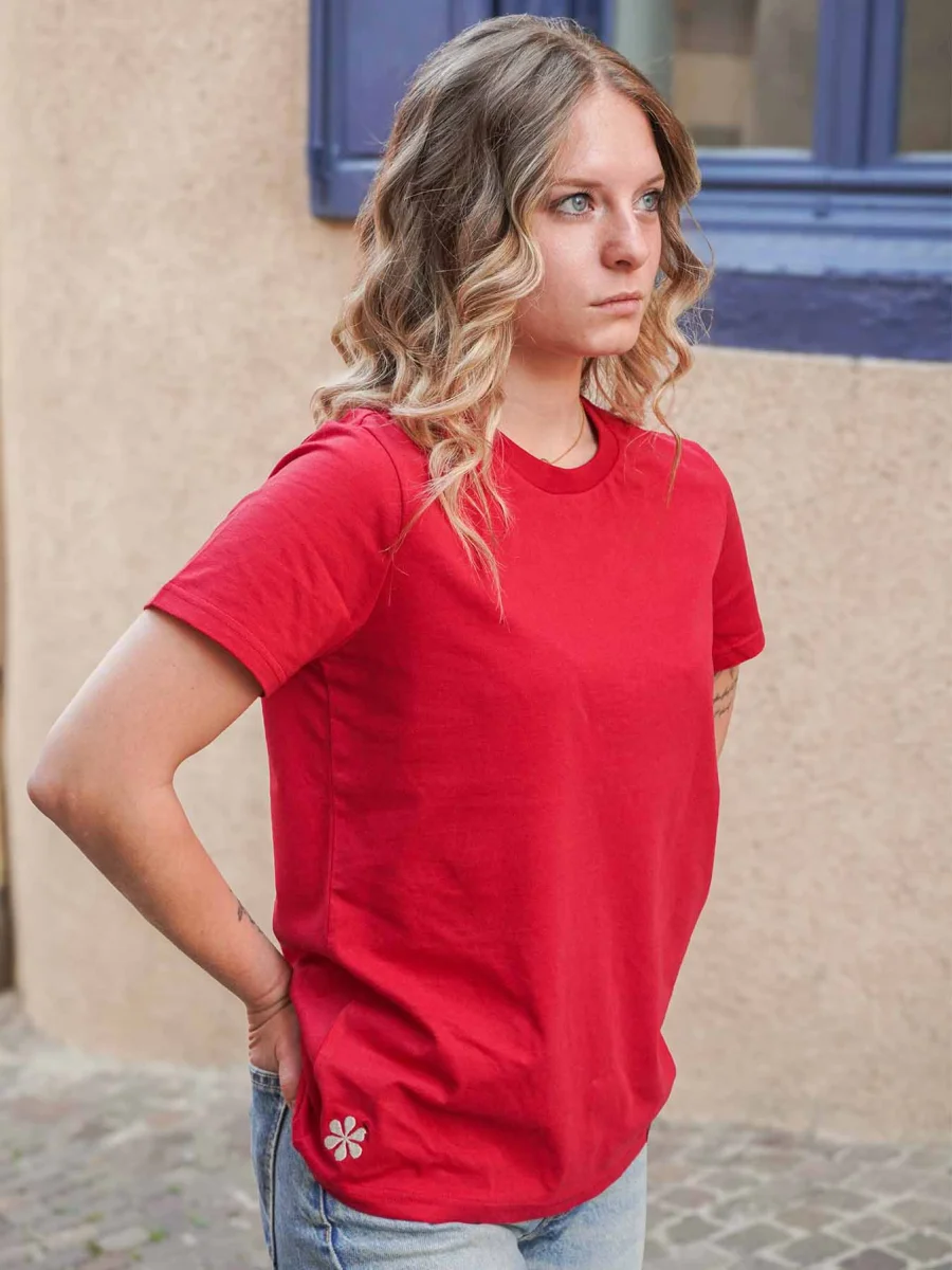 Le Parfait T-Shirt Femme en Coton Bio – Rouge - Vins Rouges Harmonieux pour Chaque Occasion - {'count': 1, 'name': 'Box'}