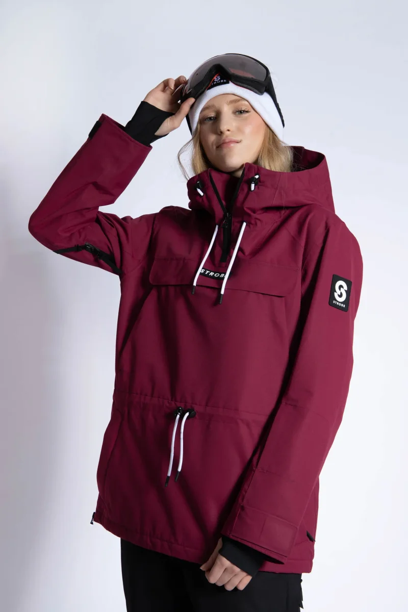 Veste de ski Felicity Burgundy – Femmes - Matériel sport pas cher – Meilleur rapport qualité-prix Veste de Ski Icepeak Femme Brenham Light Blue | Equipementaventure
