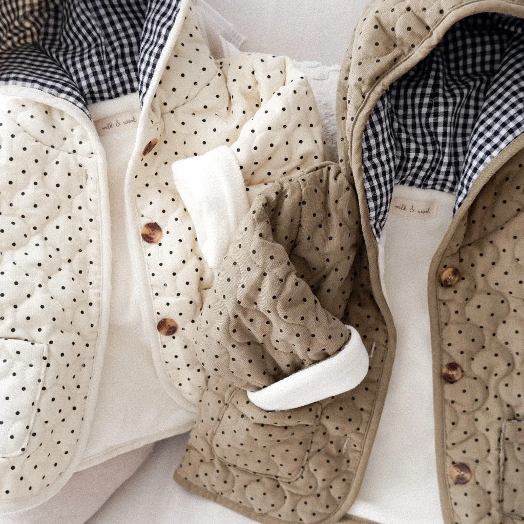 Veste matelassée capuche CLARA - Boutique Bébé en Ligne : Soins, rouges Jouets et Articles Maison