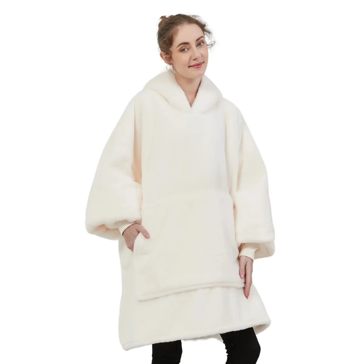 Pull Pilou Pilou Femme Blanc – Sweat À Capuche Géant À Doublure Polaire - Univers maison et accessoires utiles pour une vie simplifiée - {'count': 1, 'name': 'Hoodie'}
